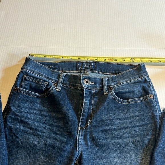 Lucky Brand Brooke Capri denim blue jeans w pockets front & back zipper front - Picture 3 of 13